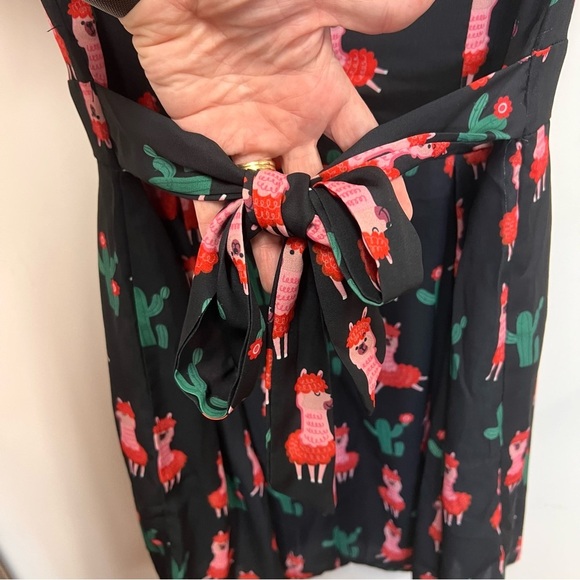 Paper Plane London llama print dress with attached belt size small/medium - Picture 9 of 15